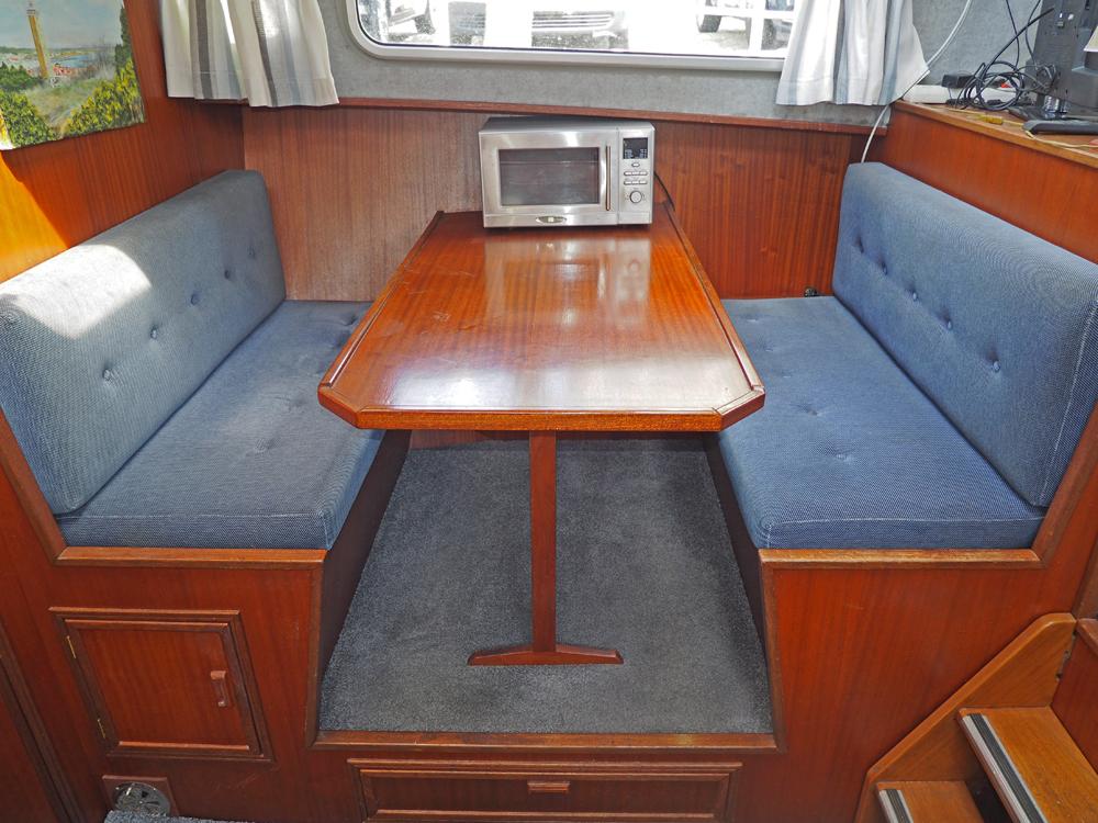 Fore ship, Accommodation